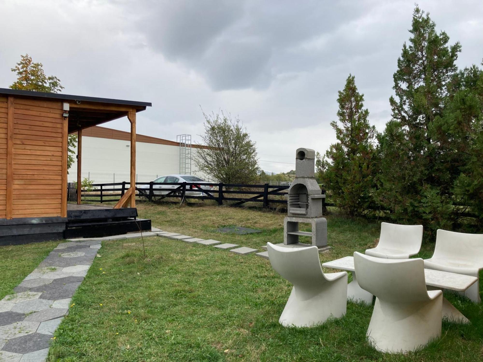 Bran White Clouds House And Chalet Extérieur photo