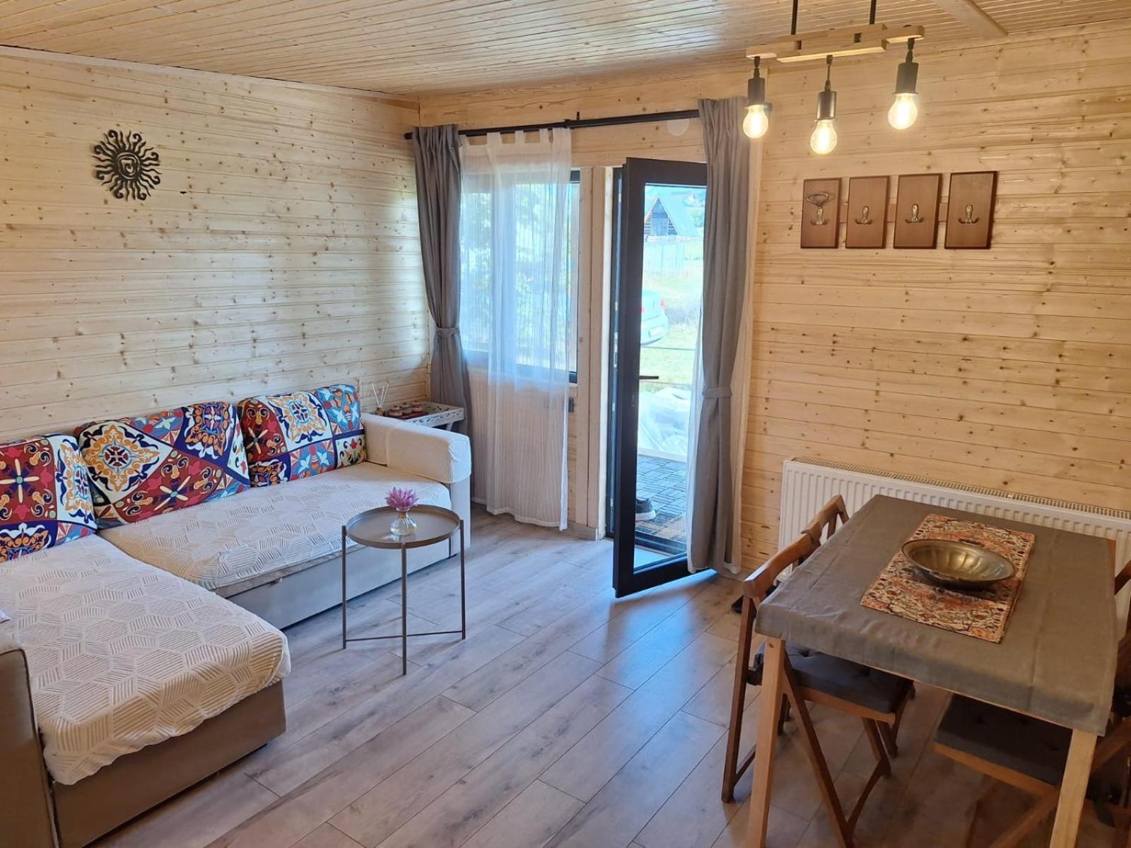 Bran White Clouds House And Chalet Extérieur photo